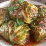 stuffed cabbage rolls - featured image