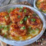 Cajun shrimp and cheese grits - featured image