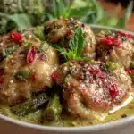 creamy thai green curry - featured image