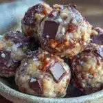 no-bake peanut butter energy balls - featured image