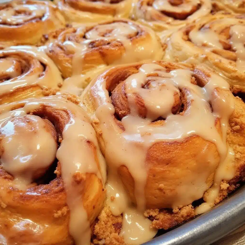 pumpkin cinnamon rolls - featured image